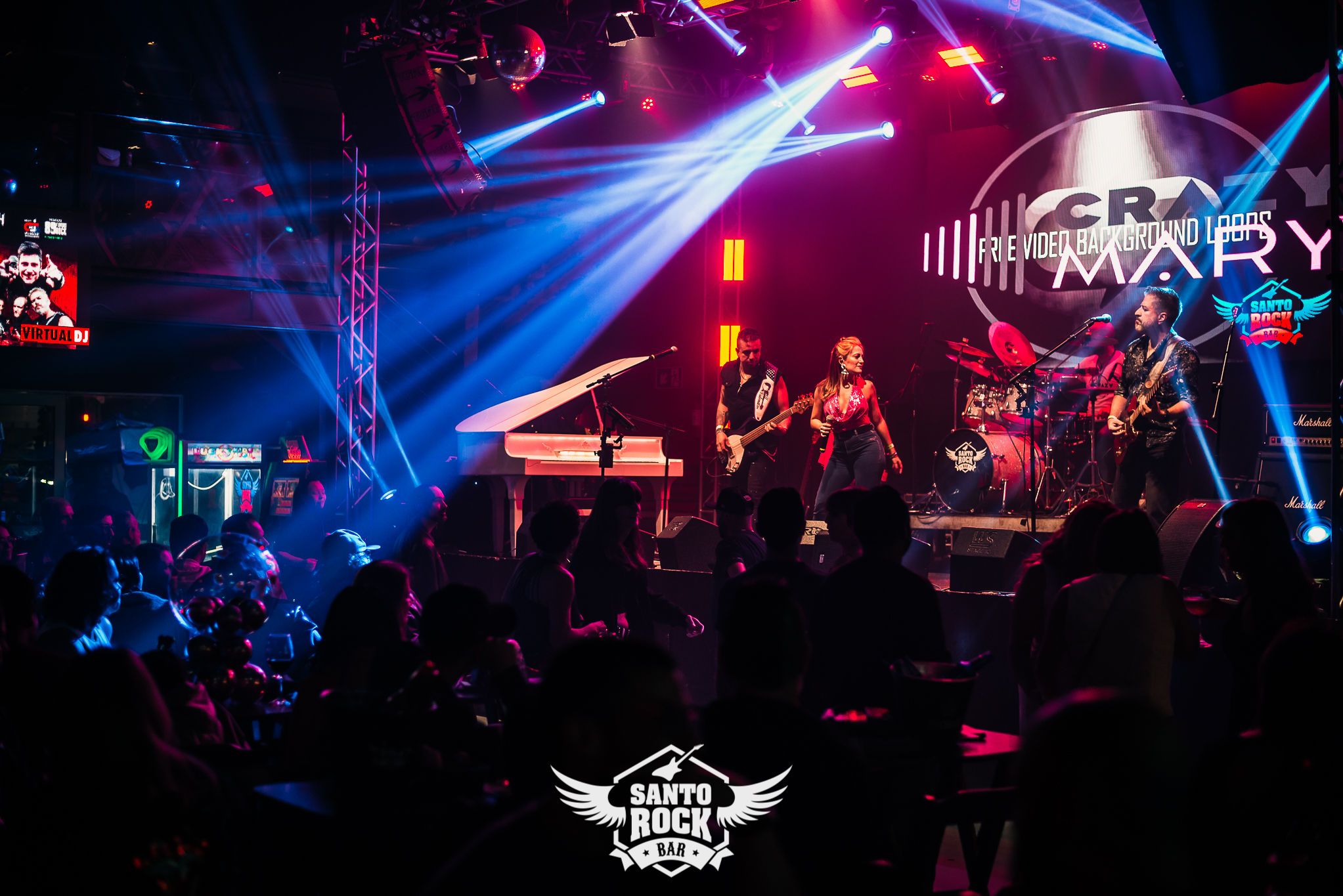 Special Queen / Crazy Mary