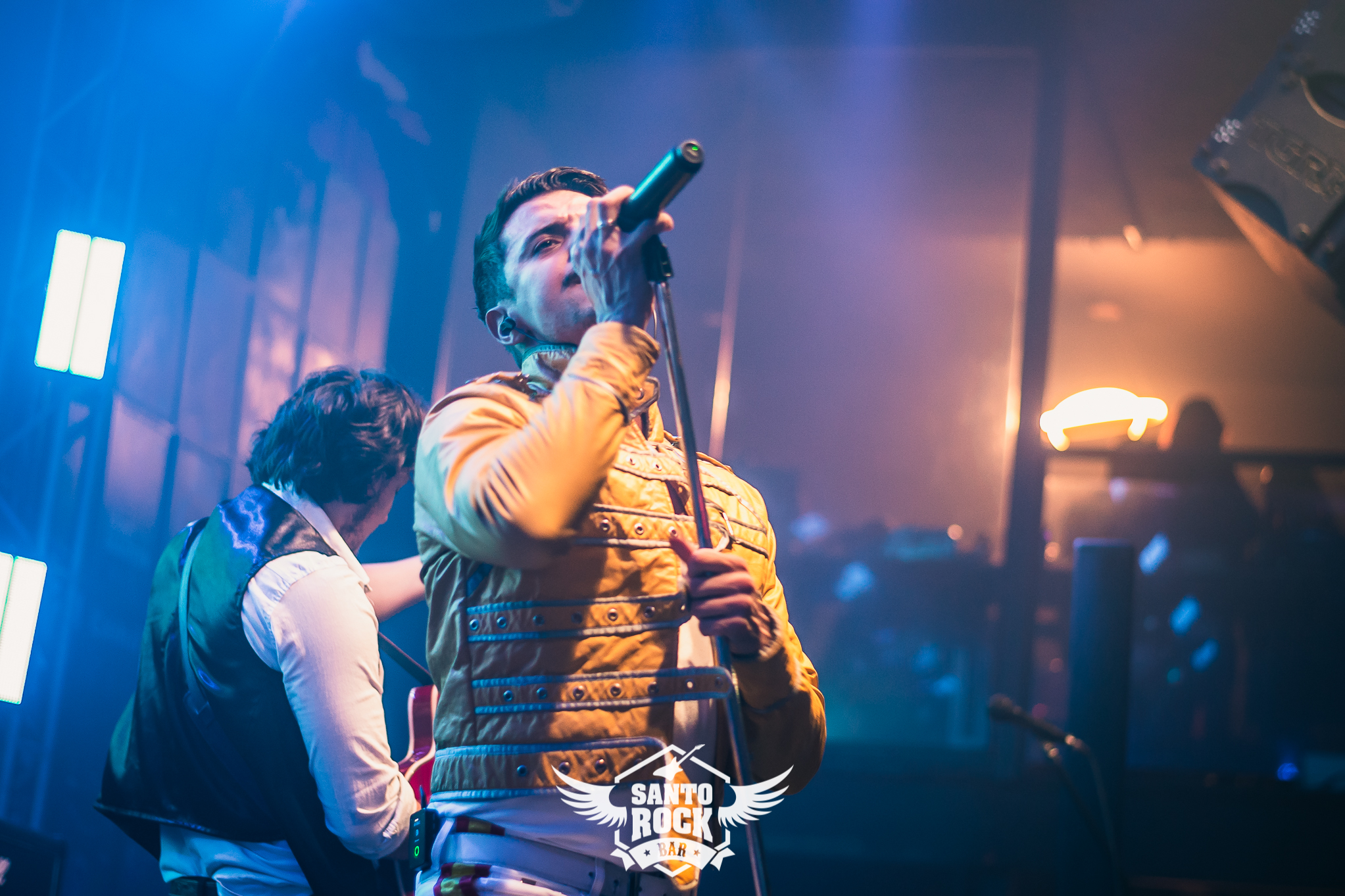 Special Queen / Crazy Mary