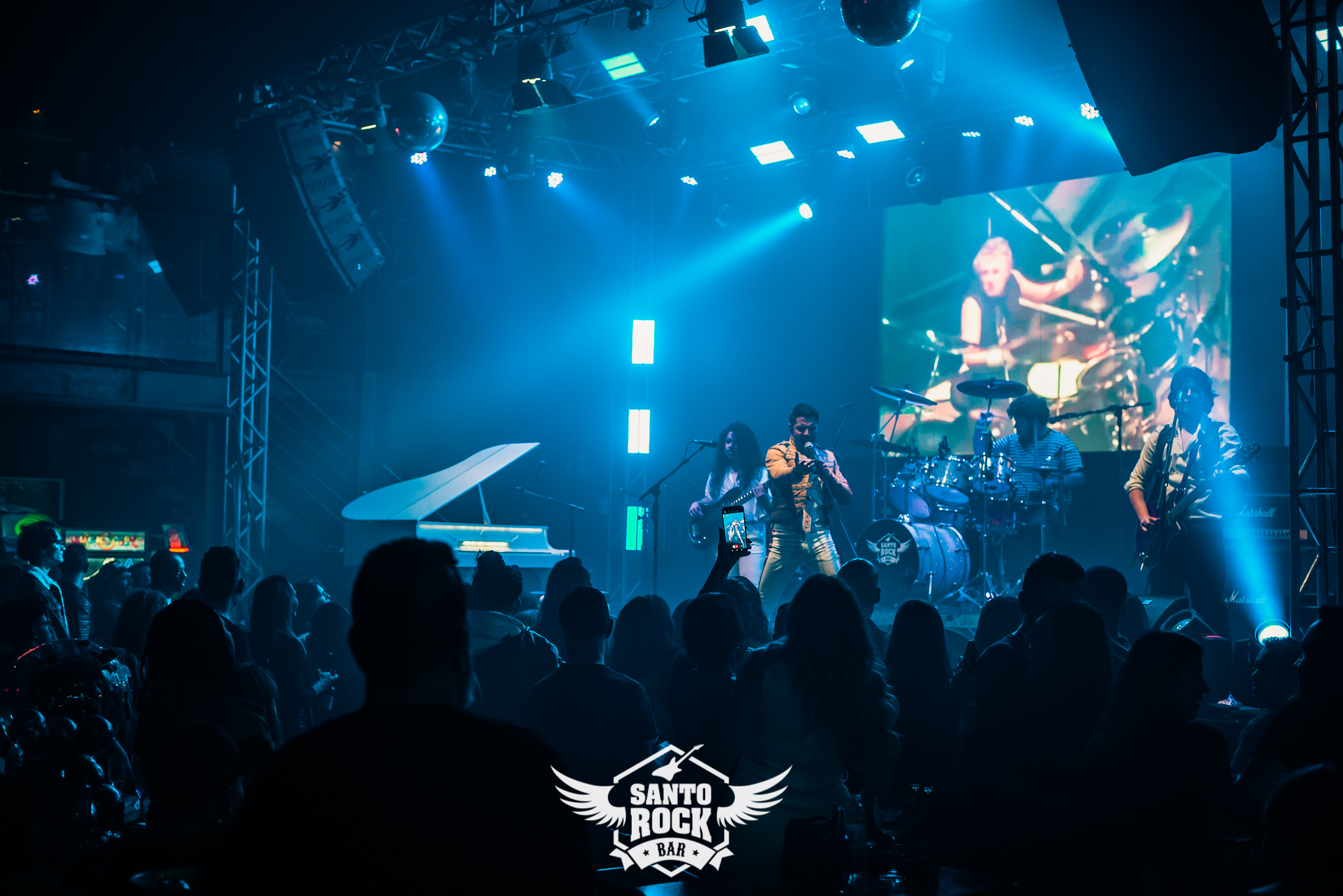 Special Queen / Crazy Mary