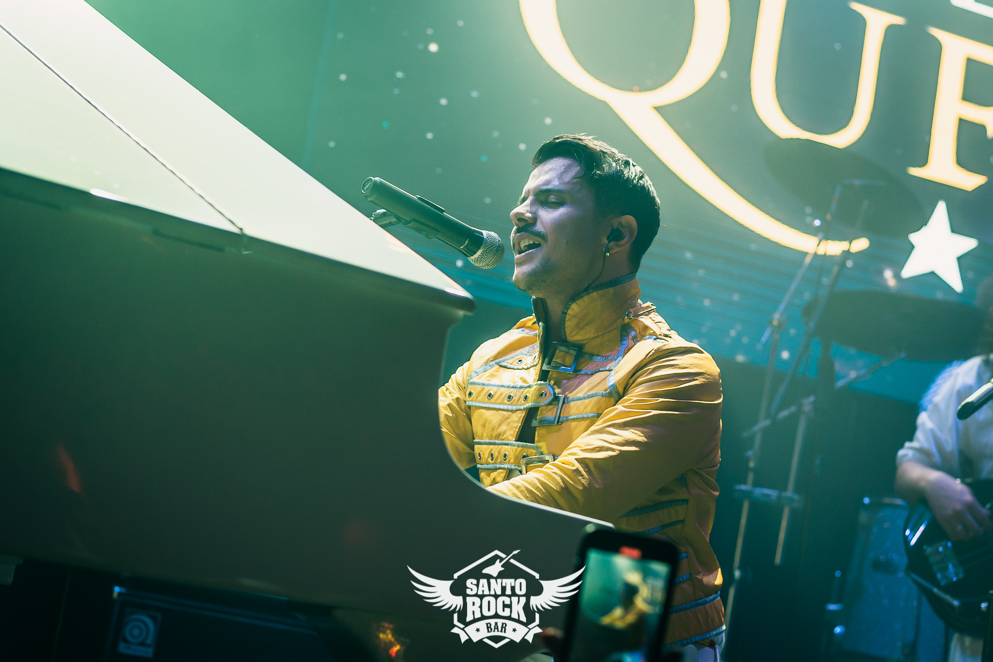 Special Queen / Crazy Mary