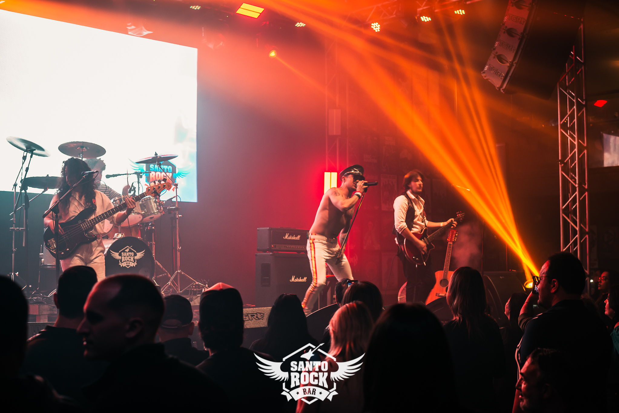 Special Queen / Crazy Mary