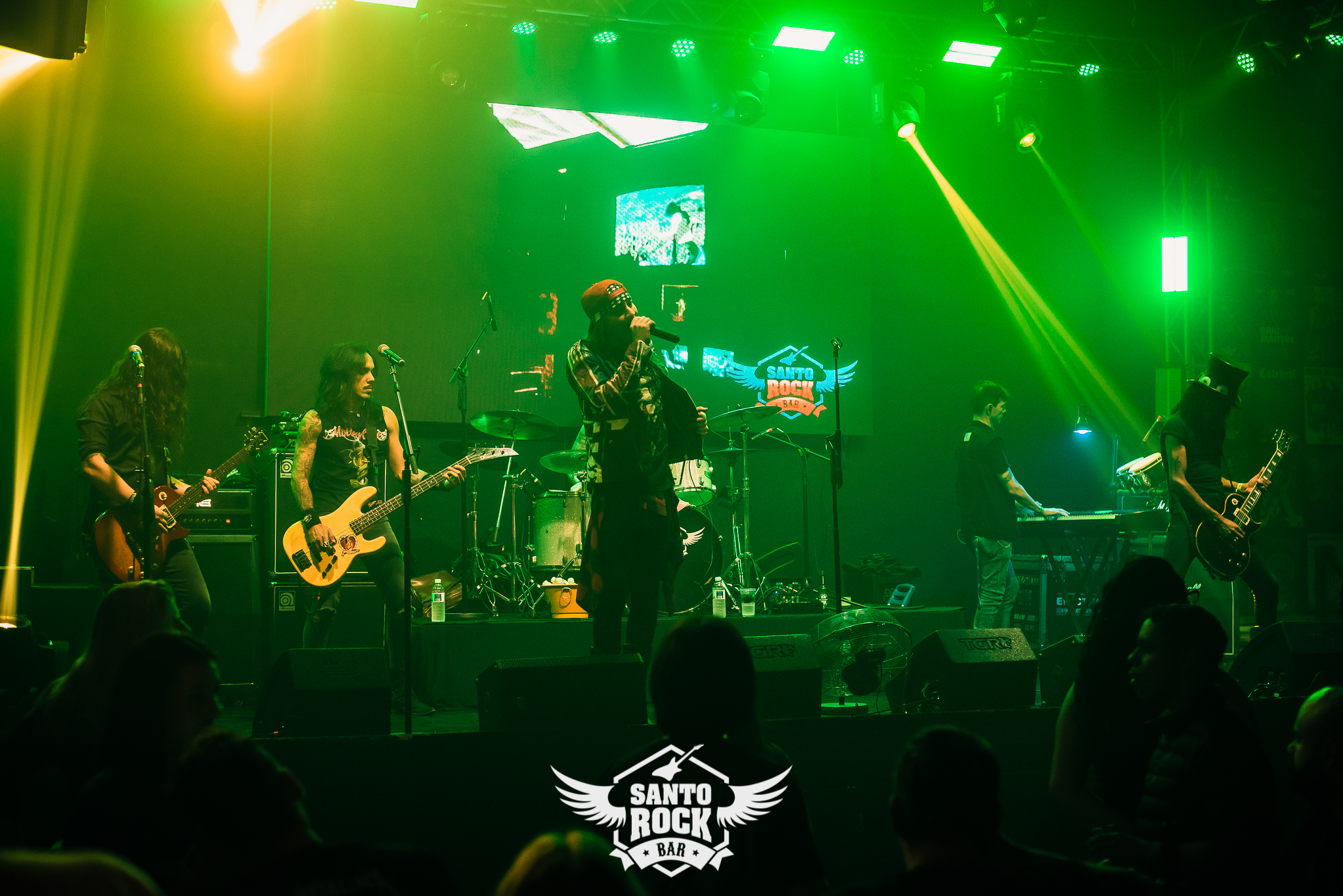 Use Yours Guns / Big Gun