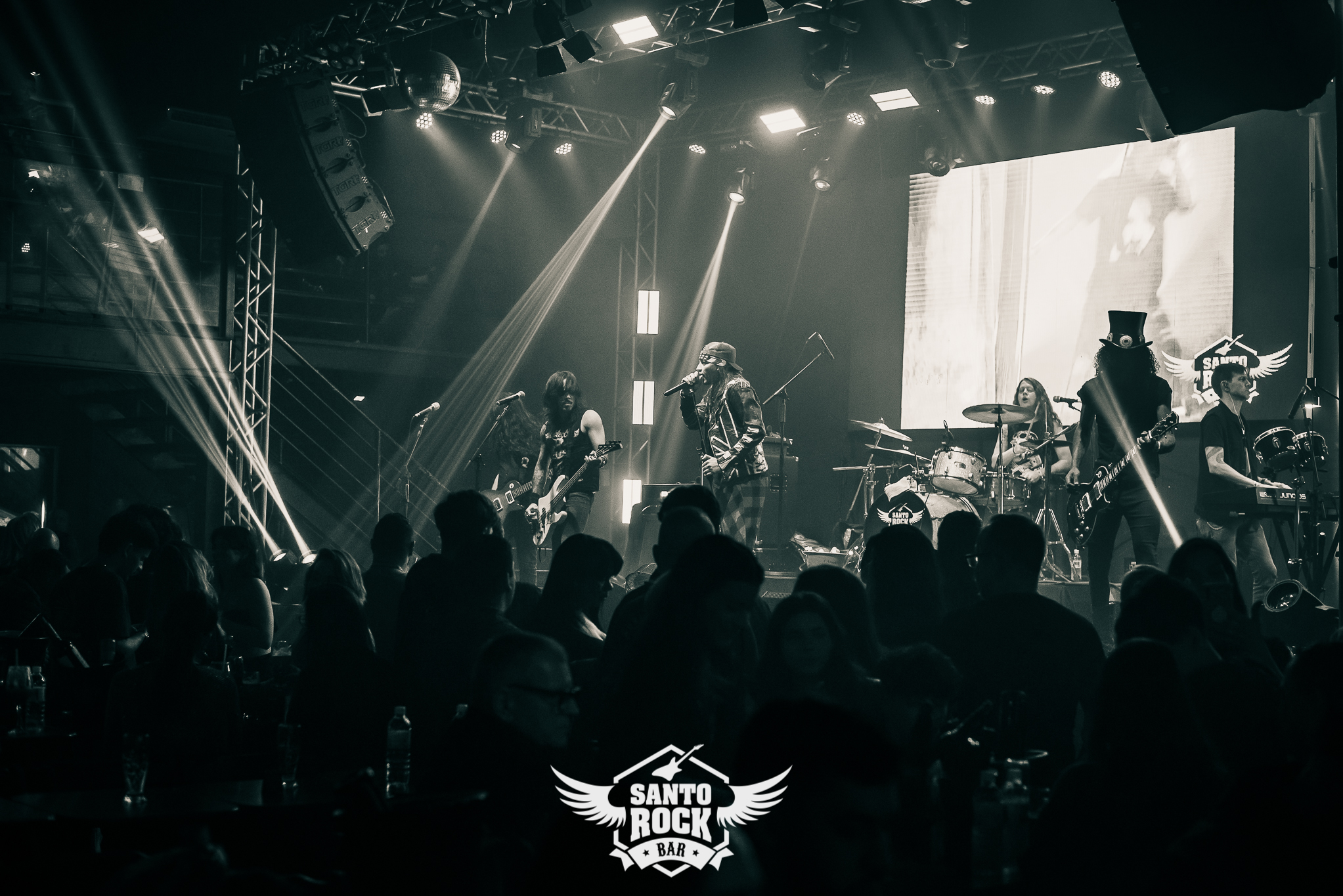 Use Yours Guns / Big Gun