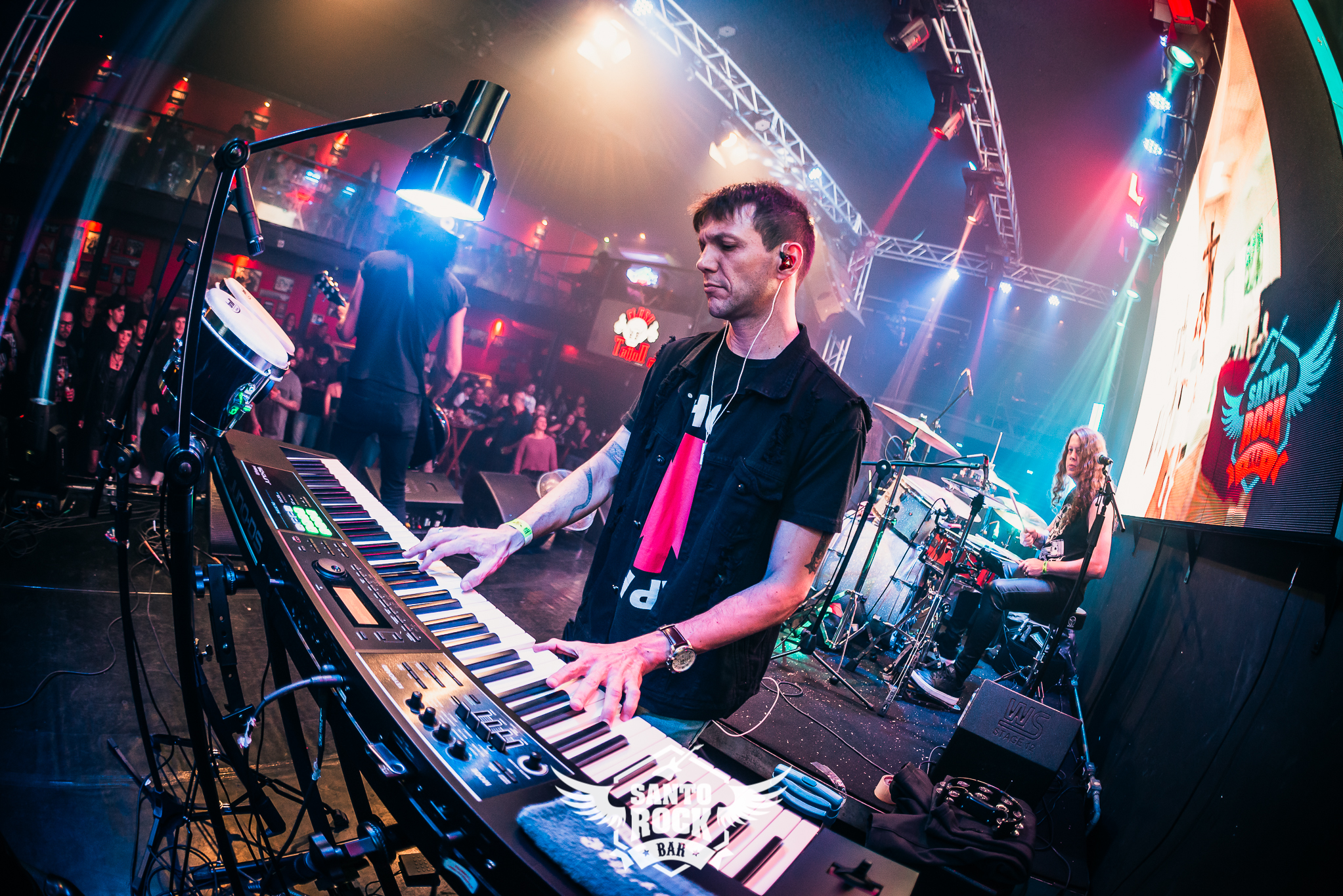 Use Yours Guns / Big Gun