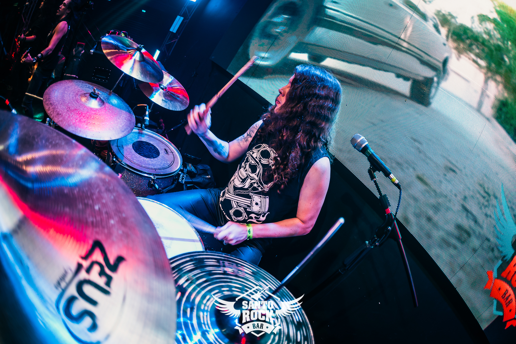 Use Yours Guns / Big Gun