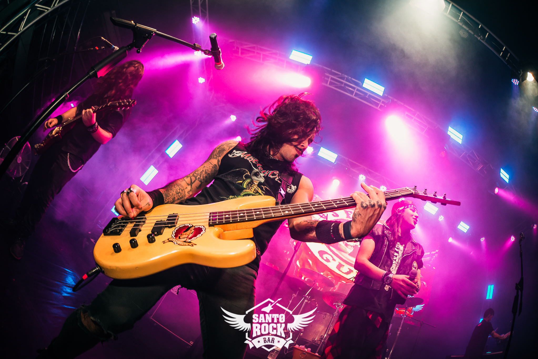 Use Yours Guns / Big Gun