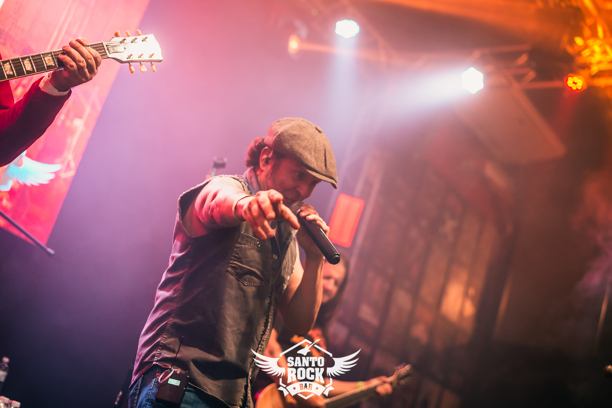 Use Yours Guns / Big Gun