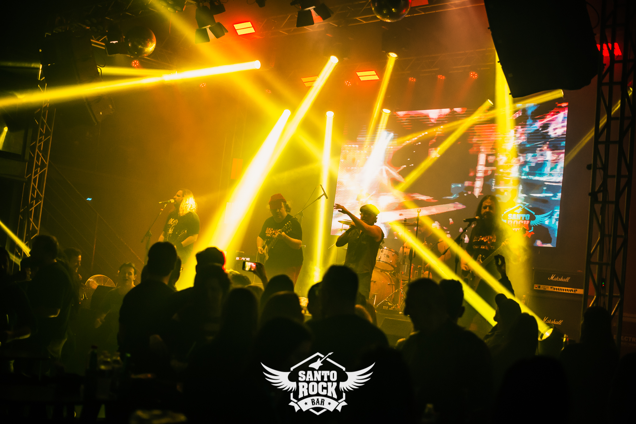 Use Yours Guns / Big Gun