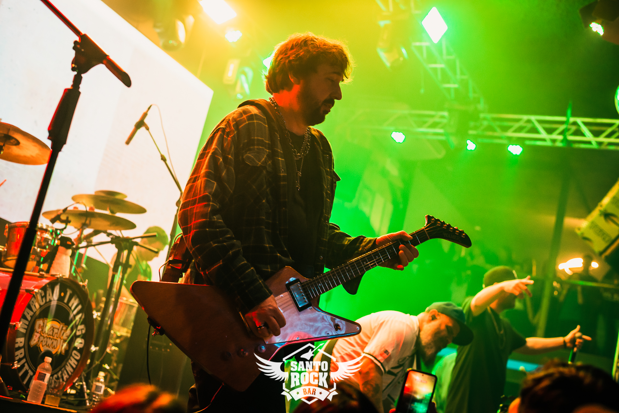 CBJr / Marcão Britto & Thiago Castanho x Projeto Clandes