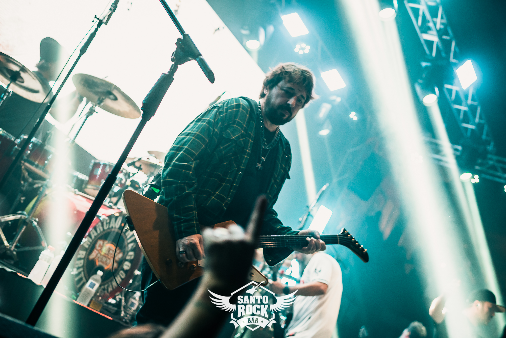 CBJr / Marcão Britto & Thiago Castanho x Projeto Clandes