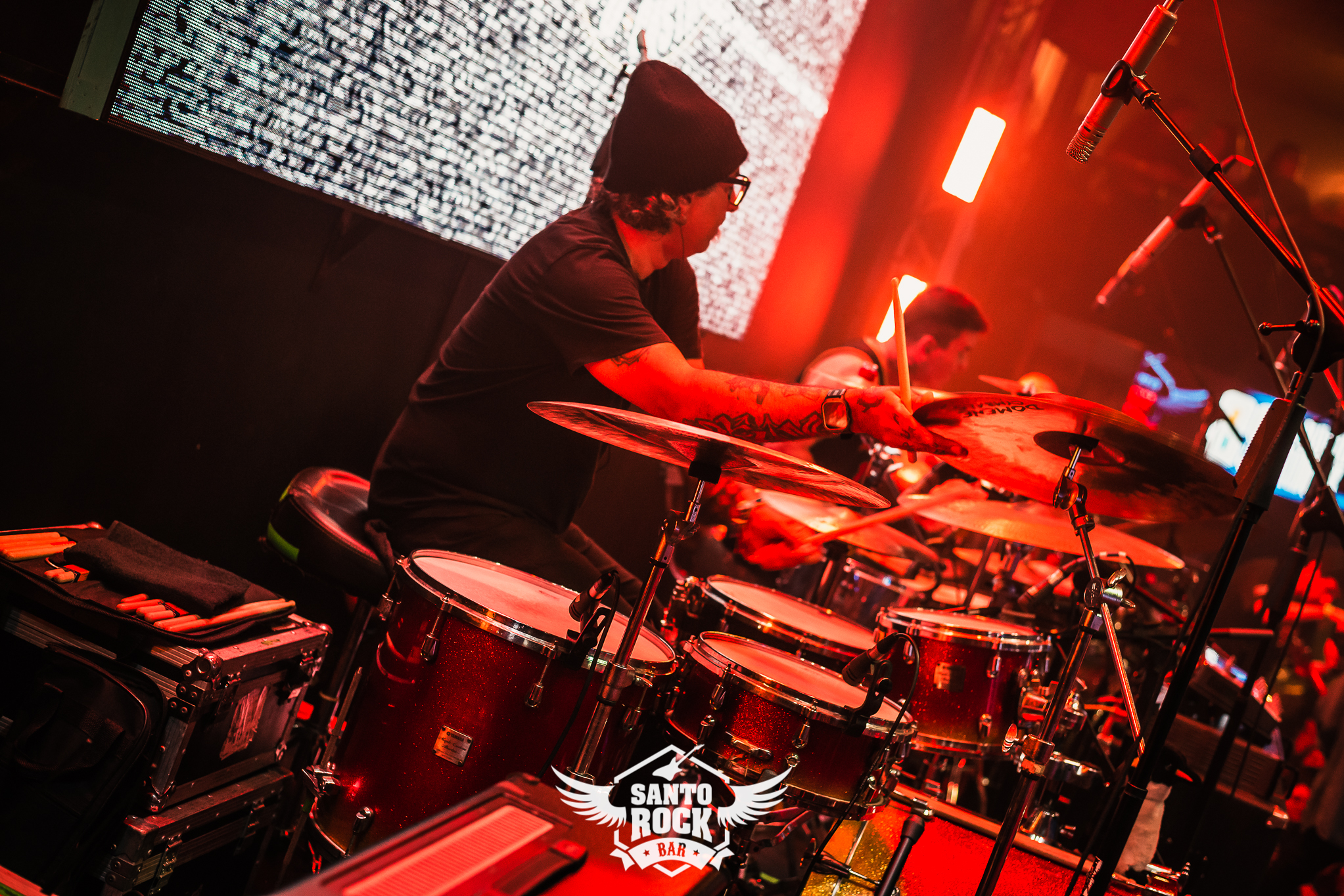 CBJr / Marcão Britto & Thiago Castanho x Projeto Clandes