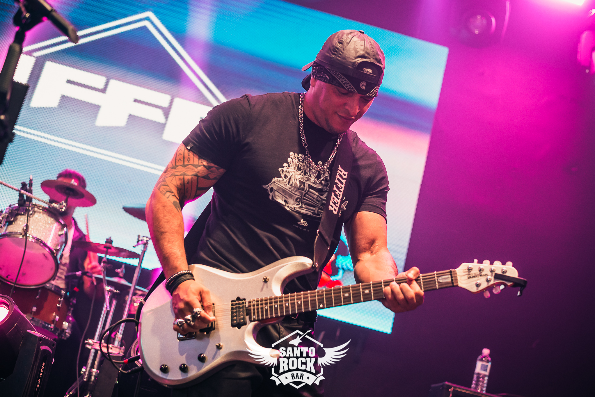 Riffer / Still of The Night