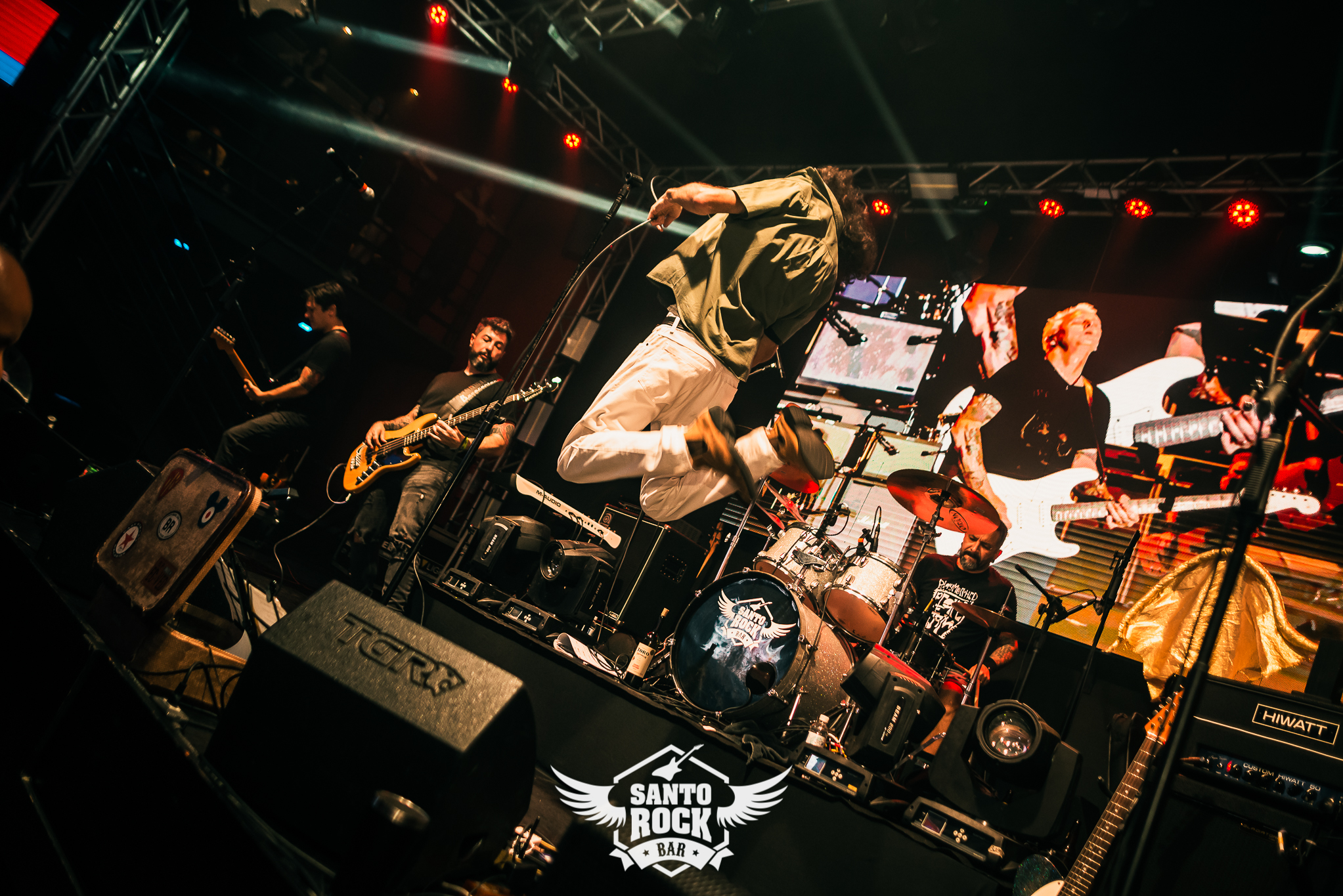 Foo Fighters Cover Brasil / Blaymorphed