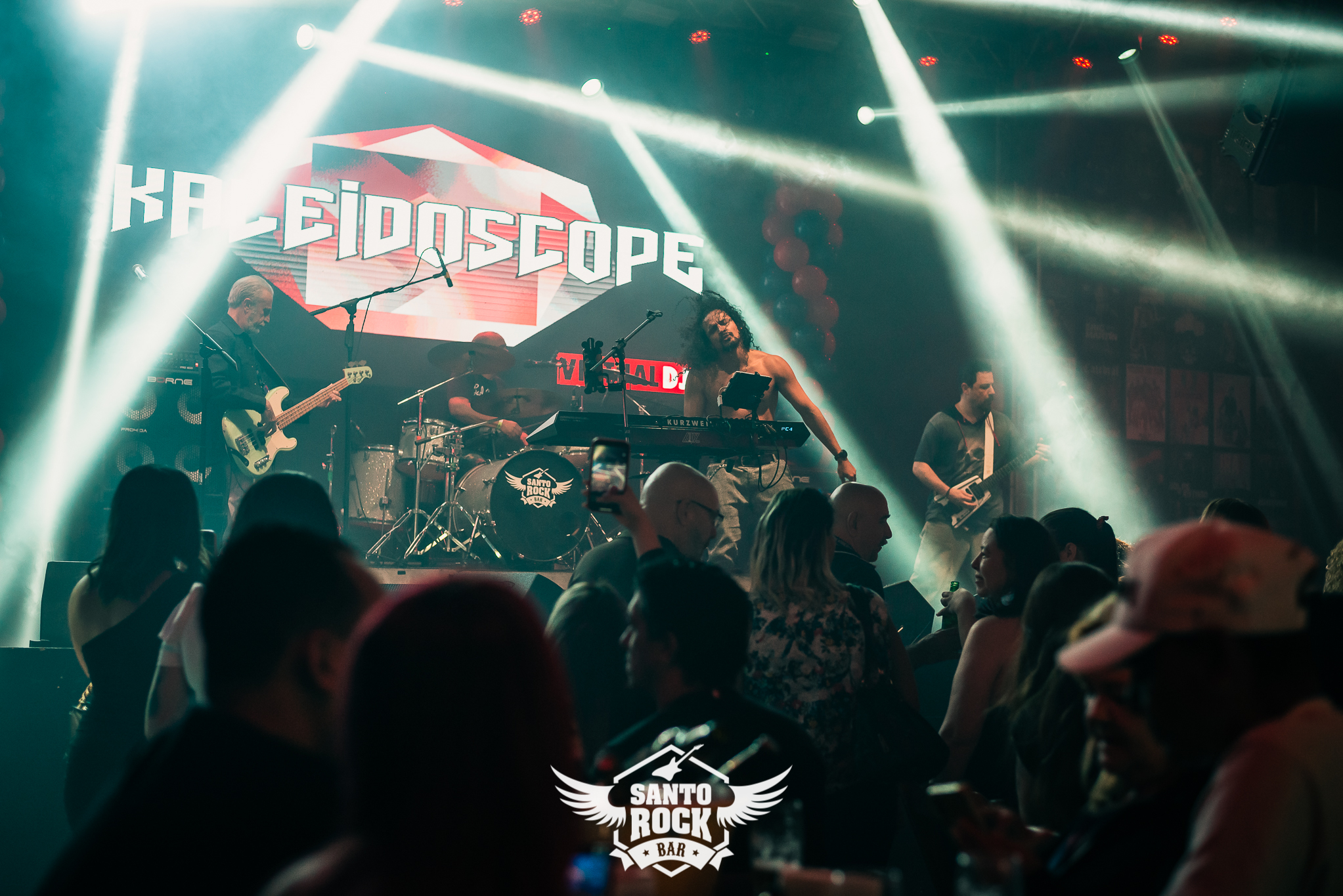 Santo Rock 9 anos: Kaleidoscope/ Cinner/The Lords