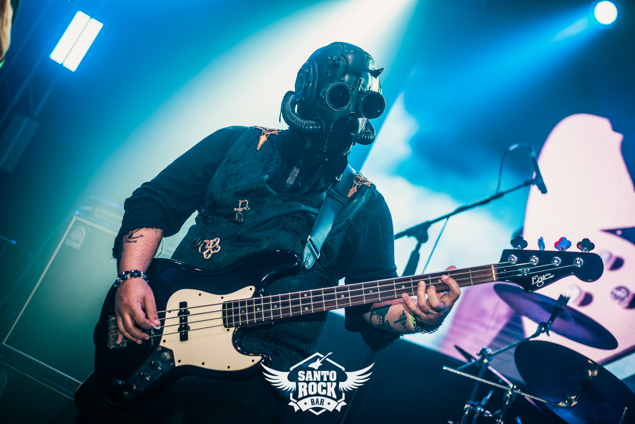 Ghost Cover/ D.A.O.S