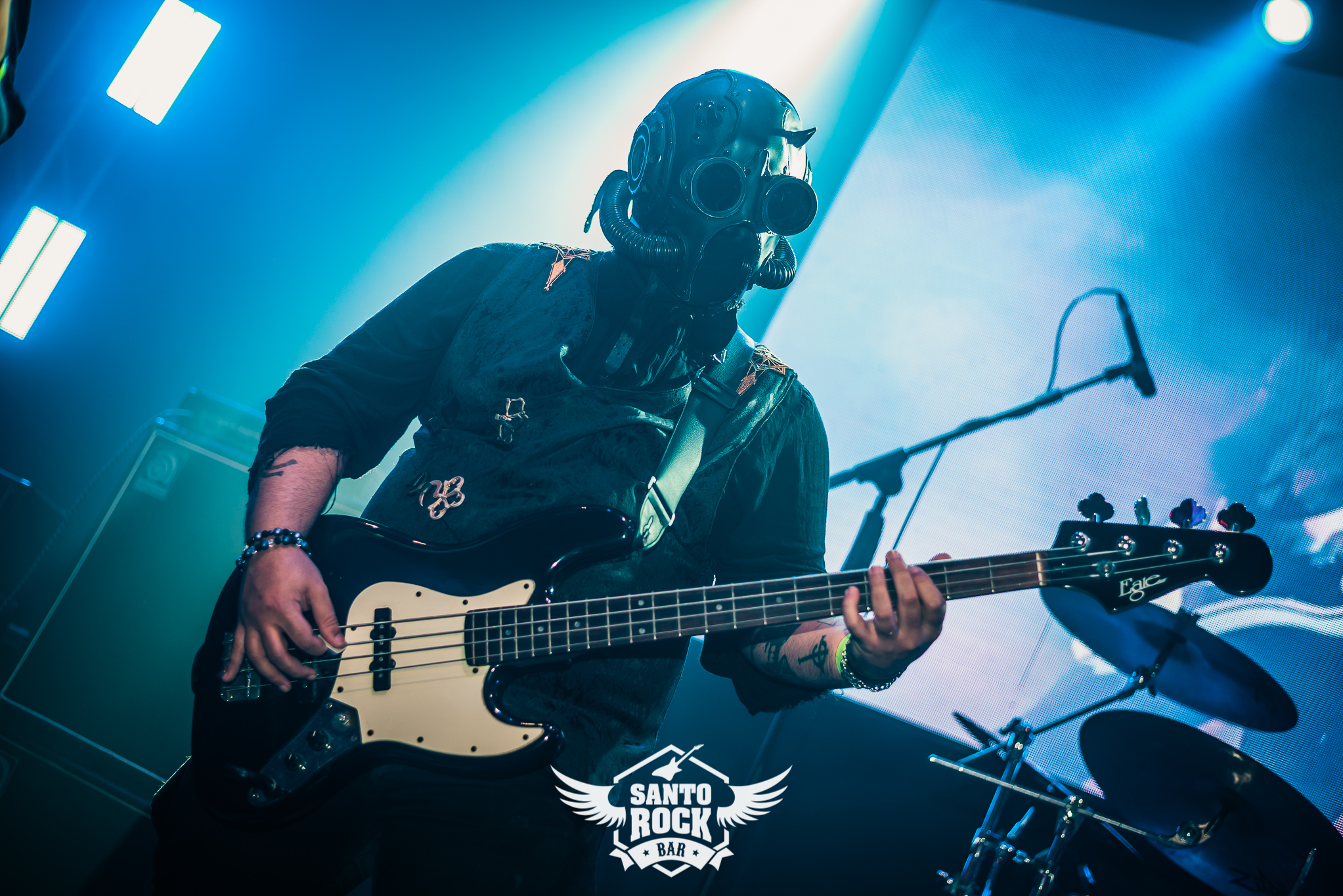 Ghost Cover/ D.A.O.S