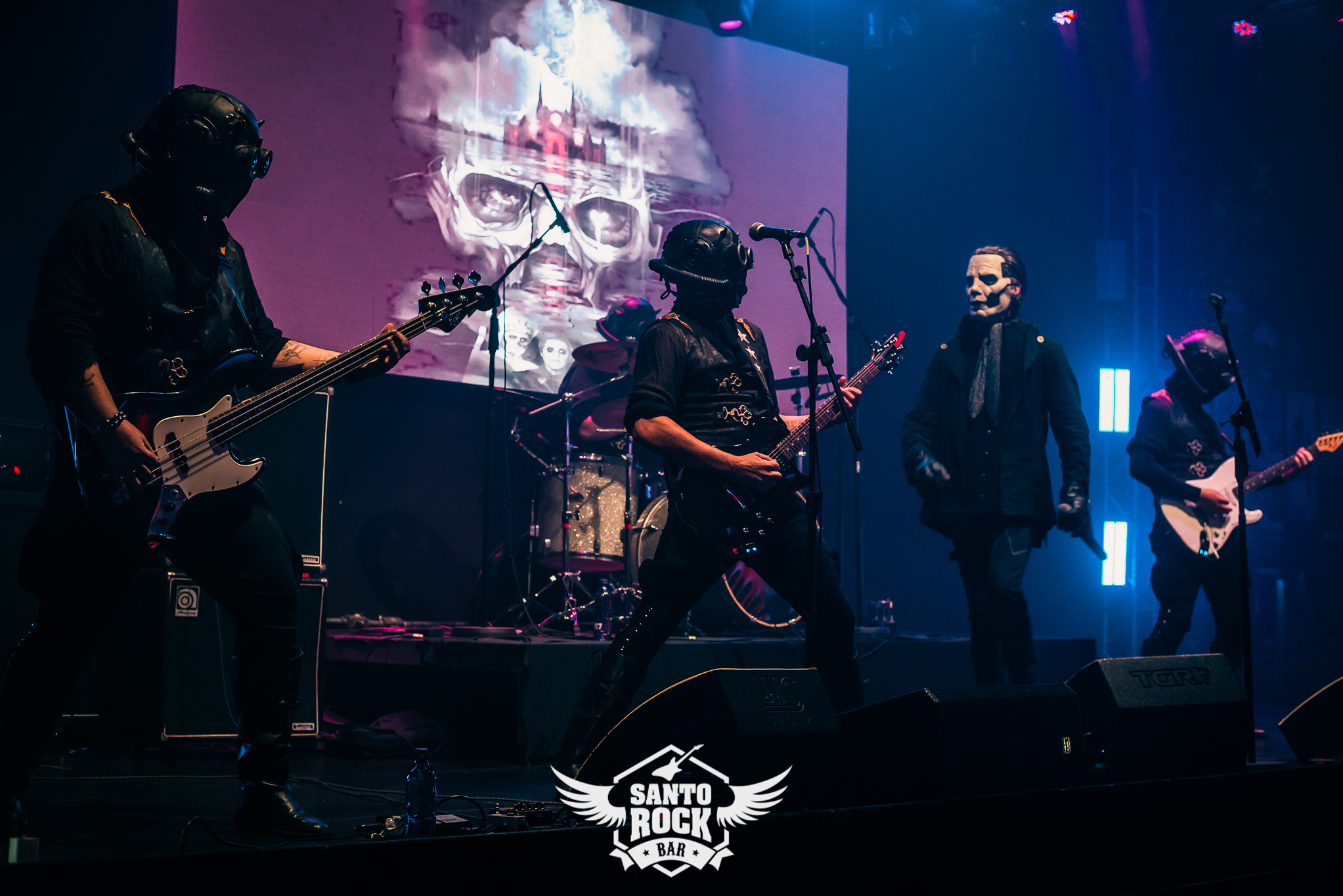 Ghost Cover/ D.A.O.S