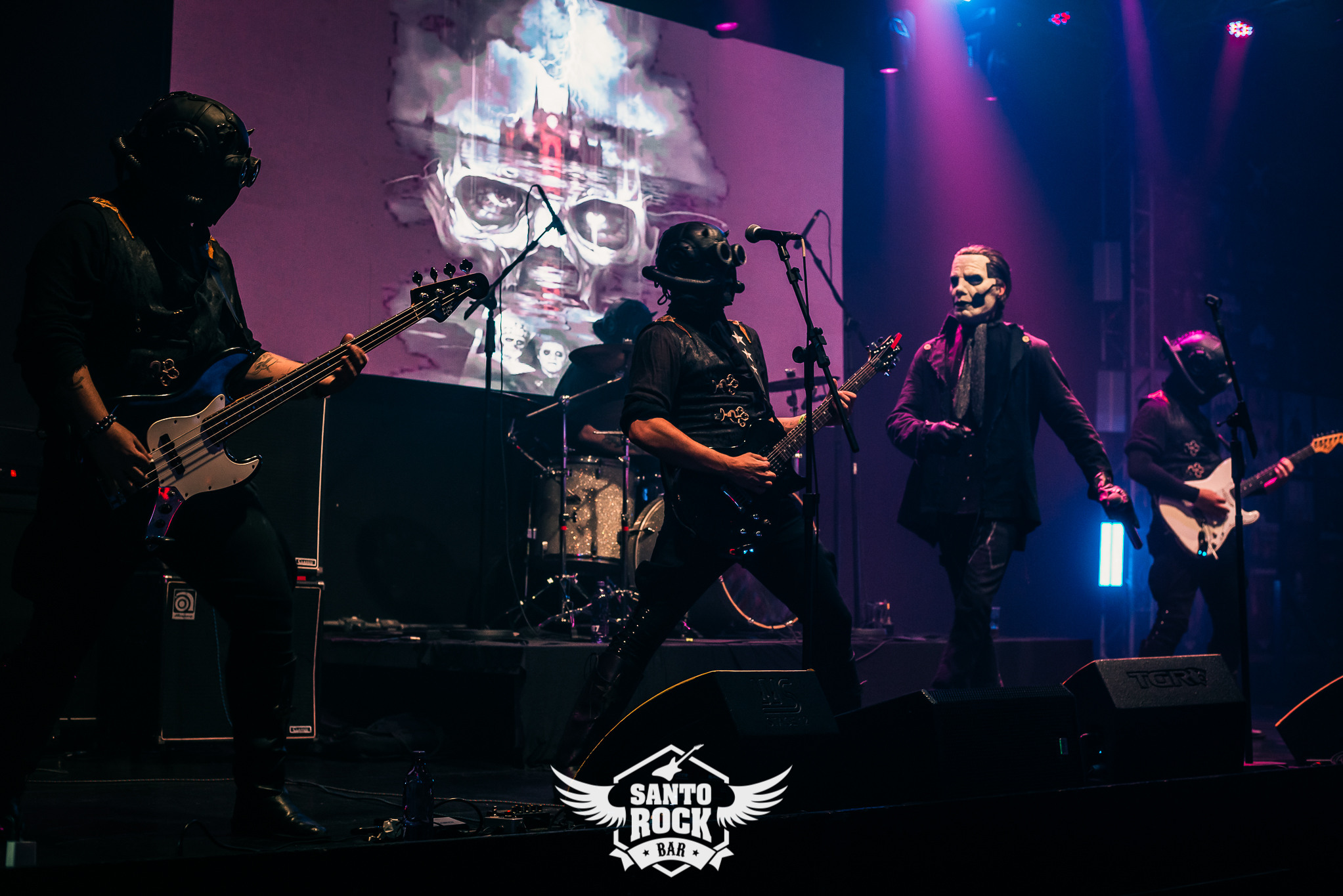 Ghost Cover/ D.A.O.S