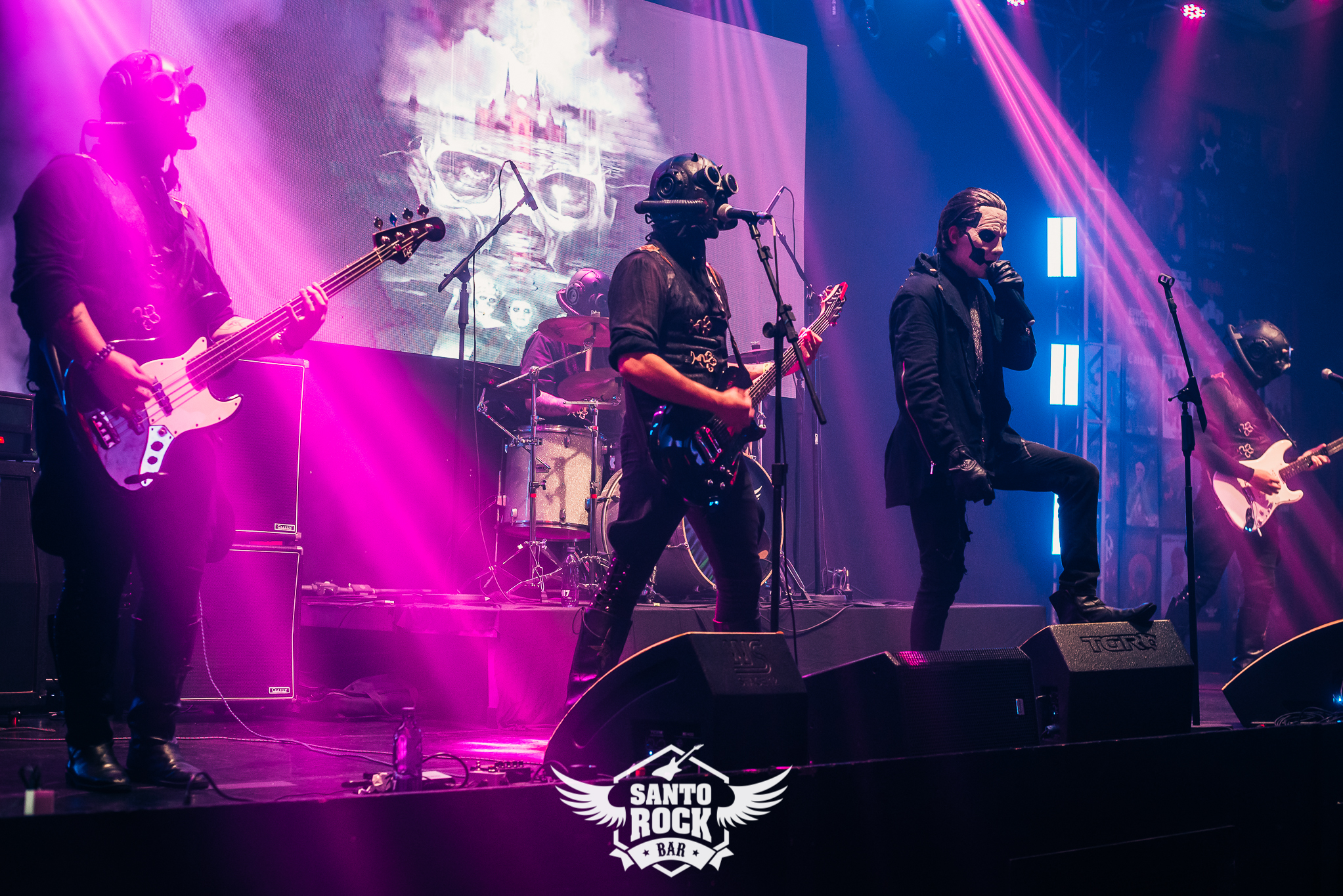 Ghost Cover/ D.A.O.S