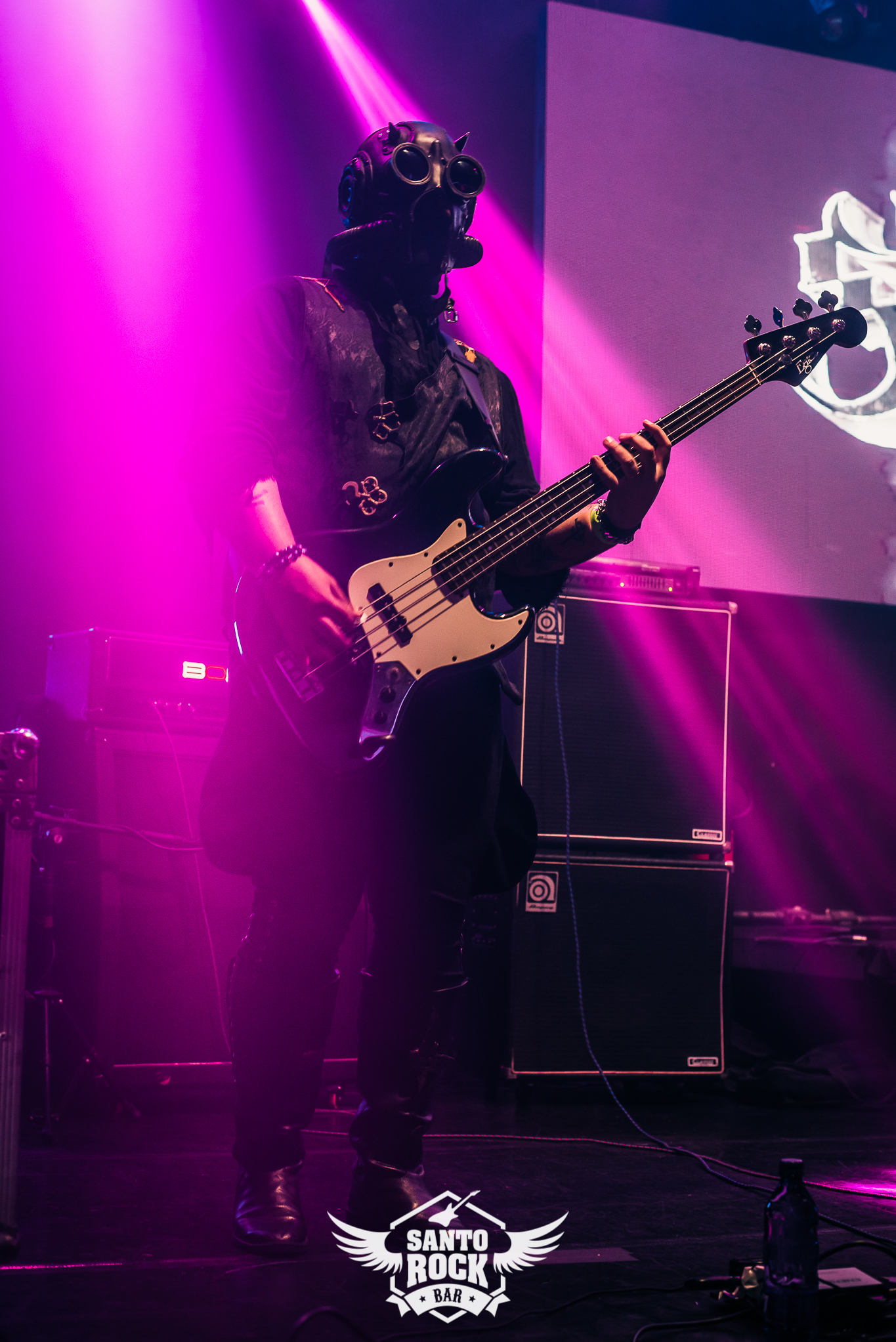 Ghost Cover/ D.A.O.S