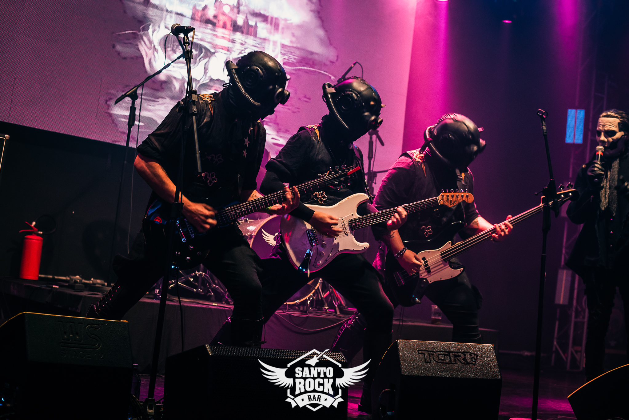 Ghost Cover/ D.A.O.S