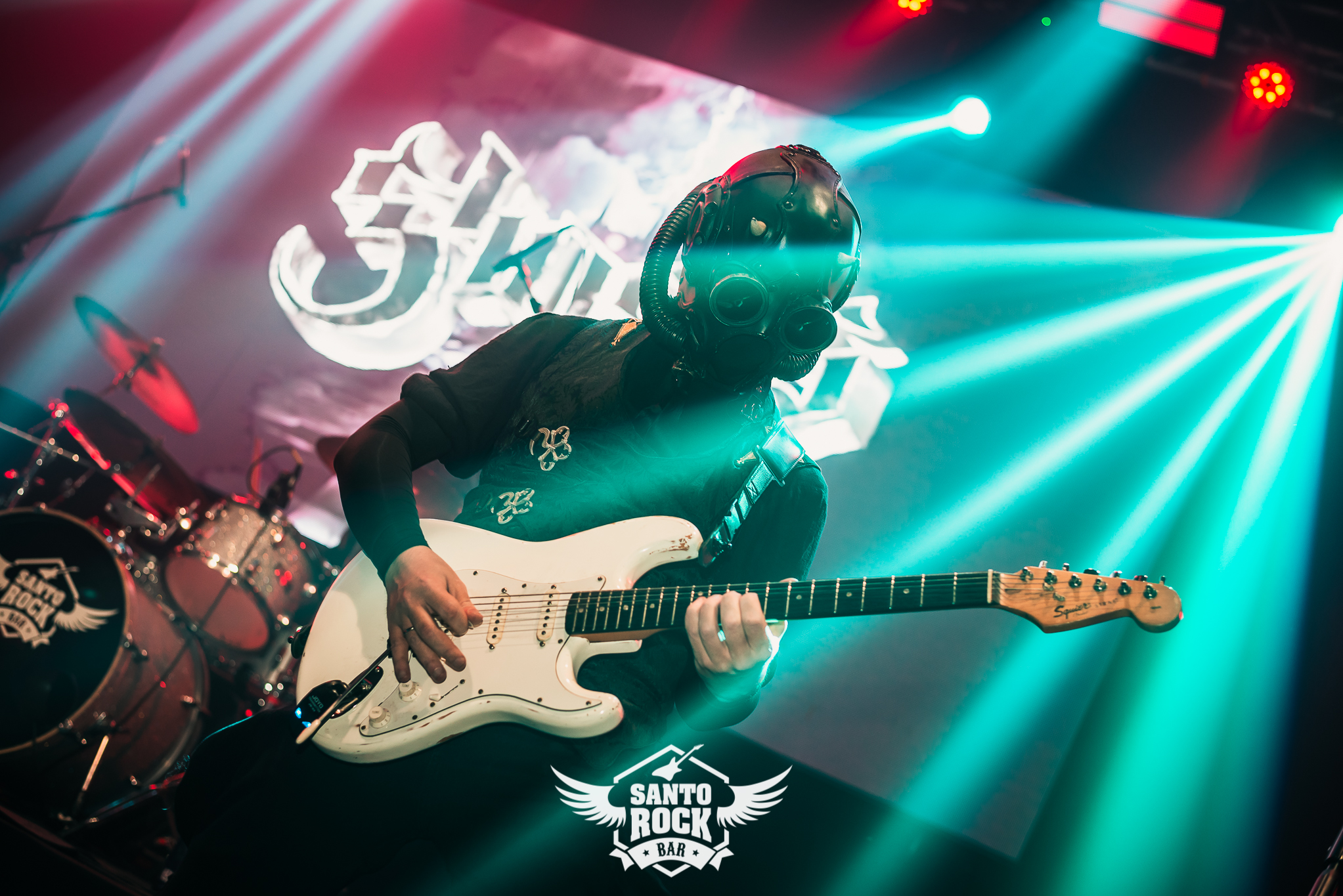 Ghost Cover/ D.A.O.S