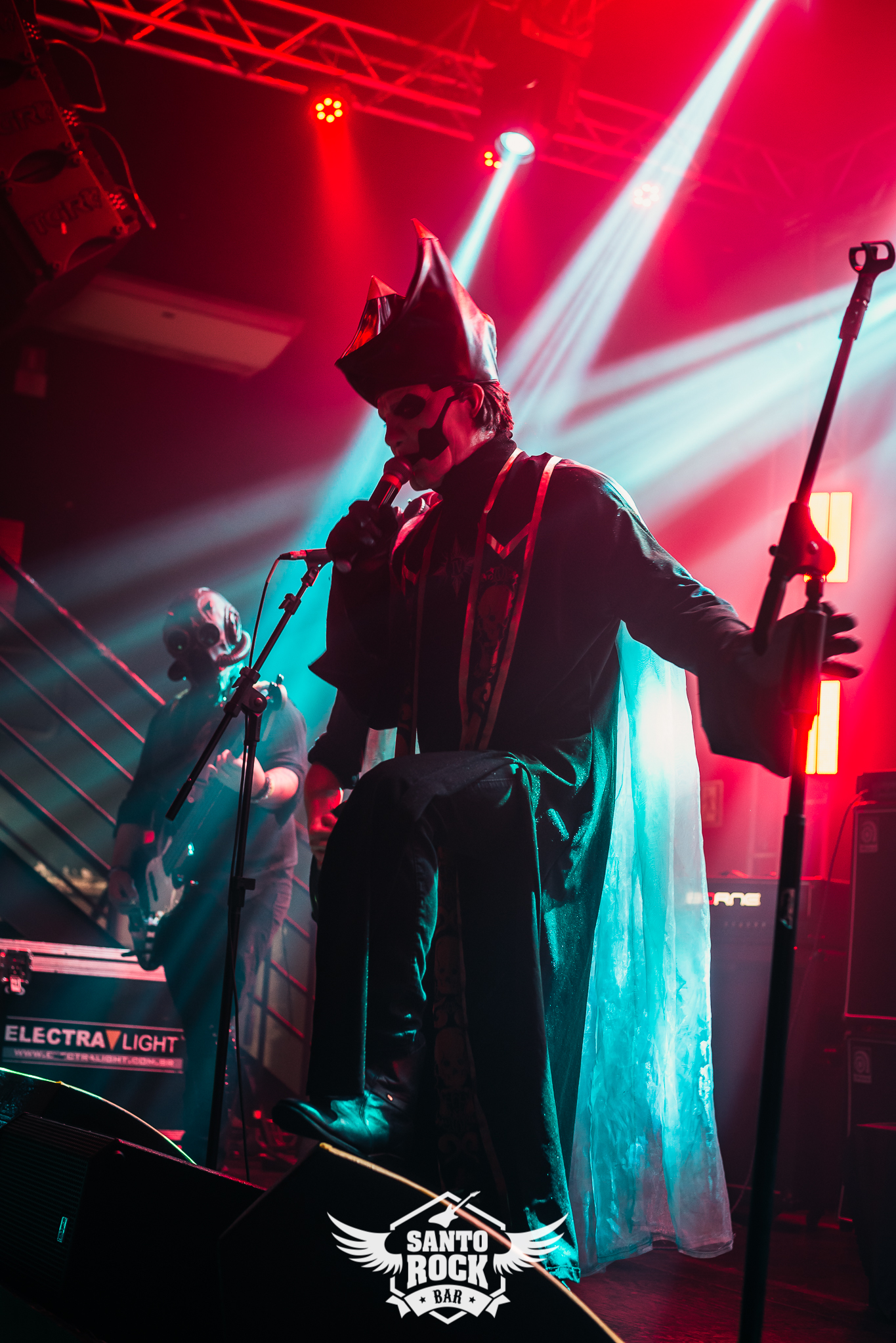 Ghost Cover/ D.A.O.S