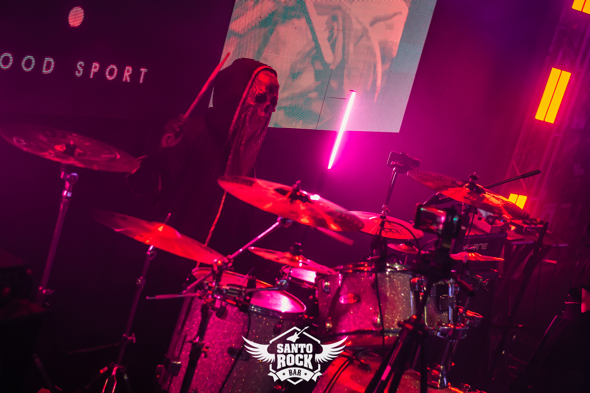 Industriestein / Sleep Token