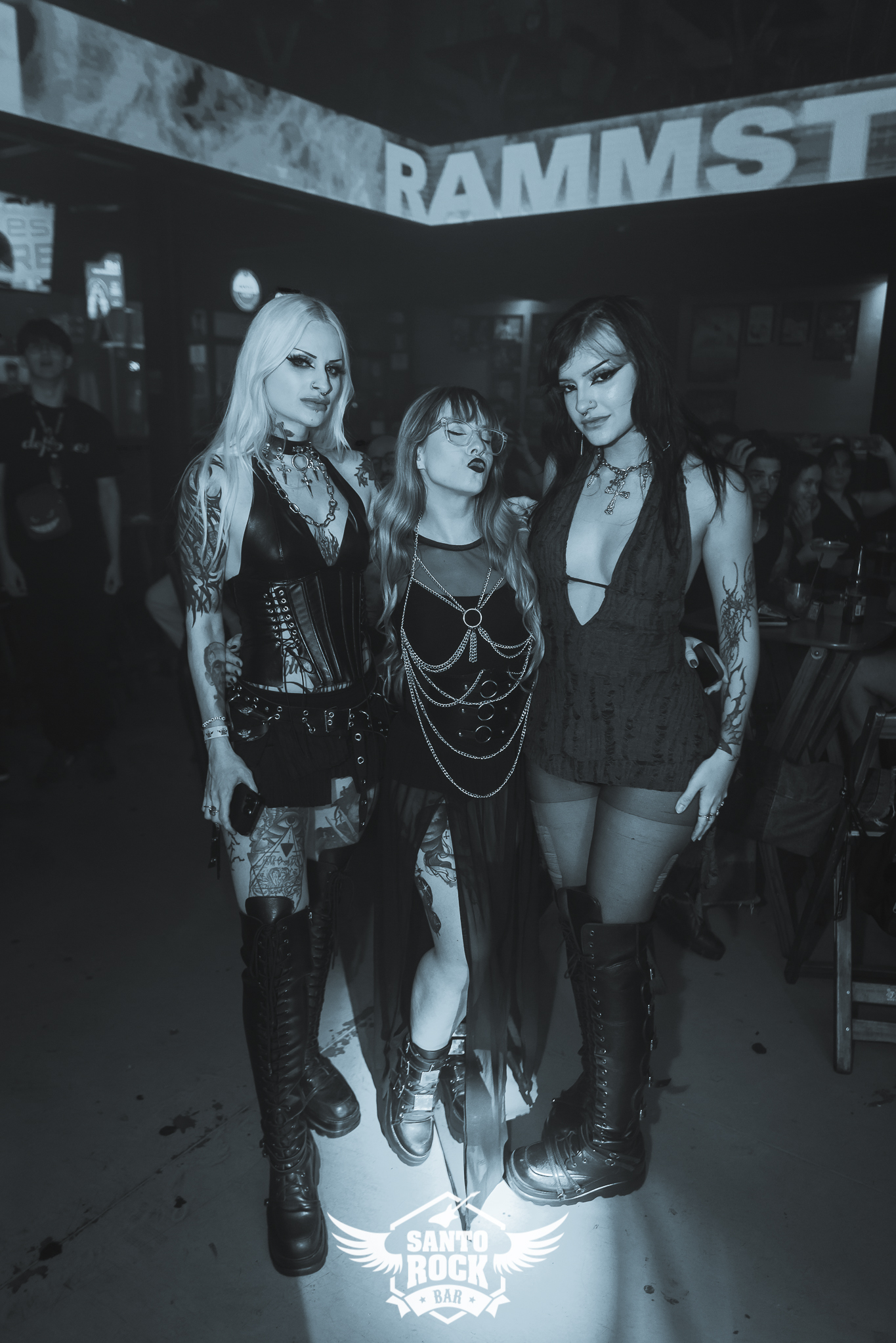 Industriestein / Sleep Token