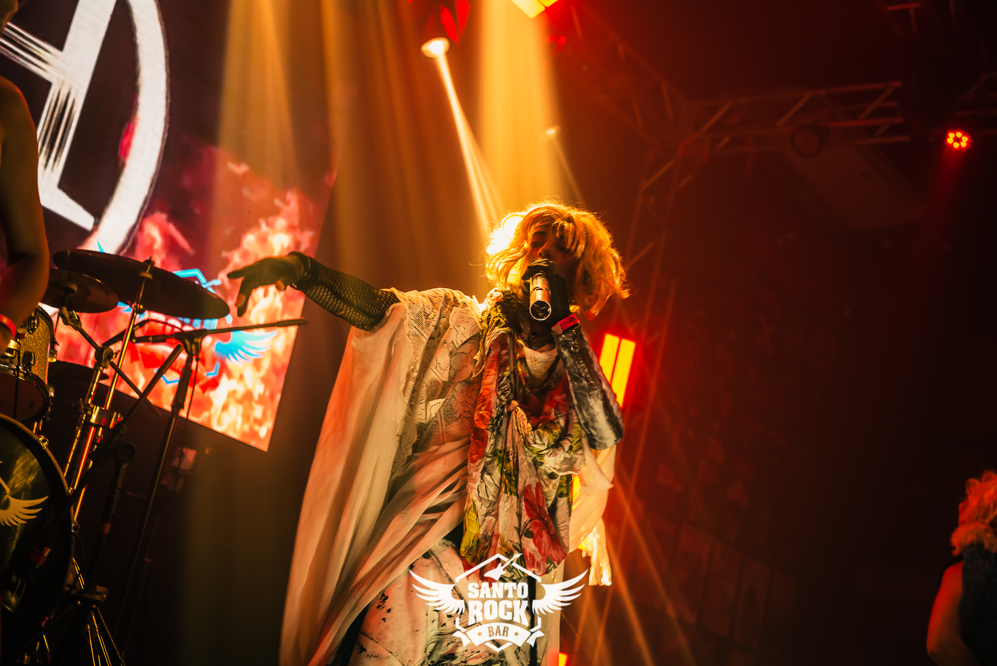 Industriestein / Sleep Token