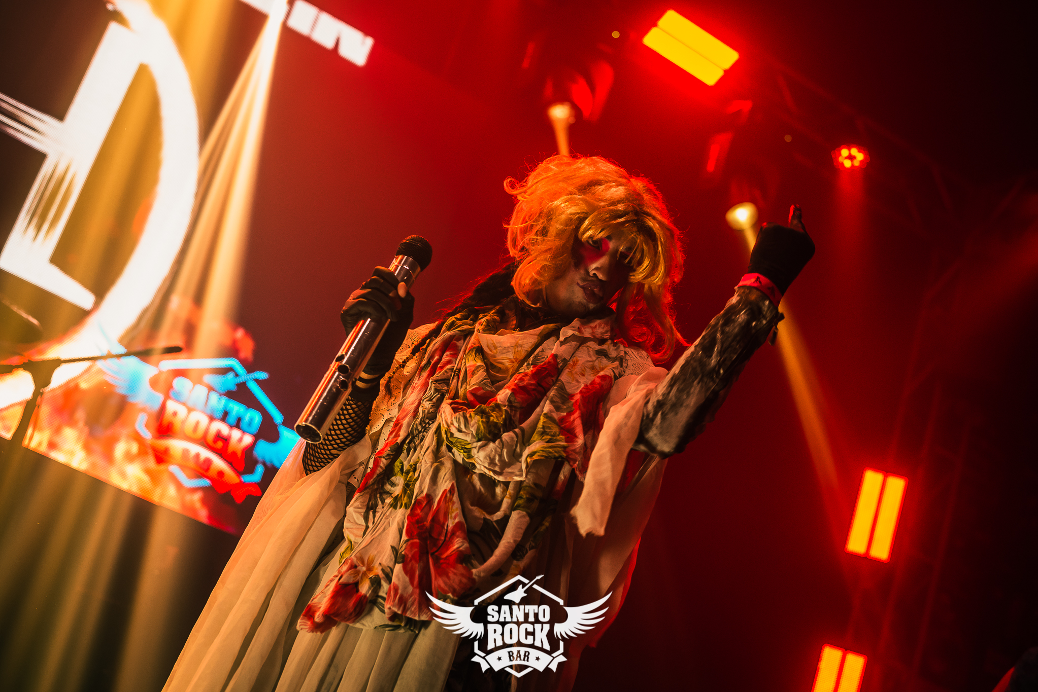 Industriestein / Sleep Token