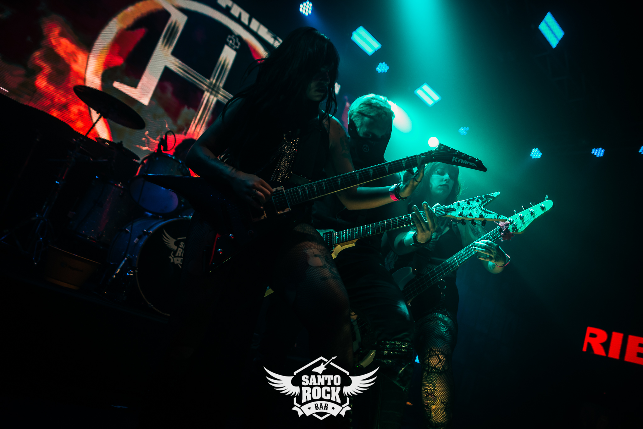 Industriestein / Sleep Token