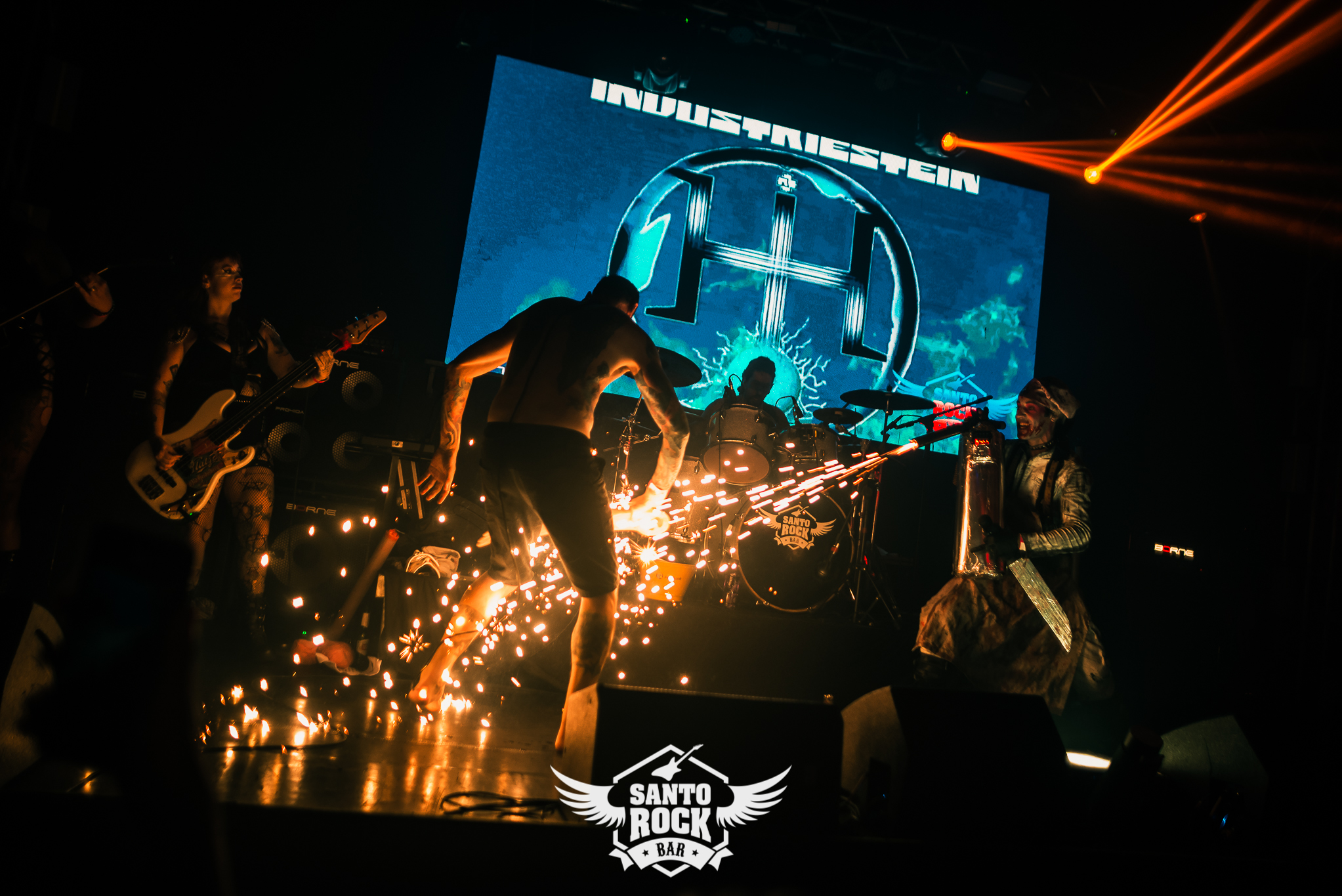 Industriestein / Sleep Token