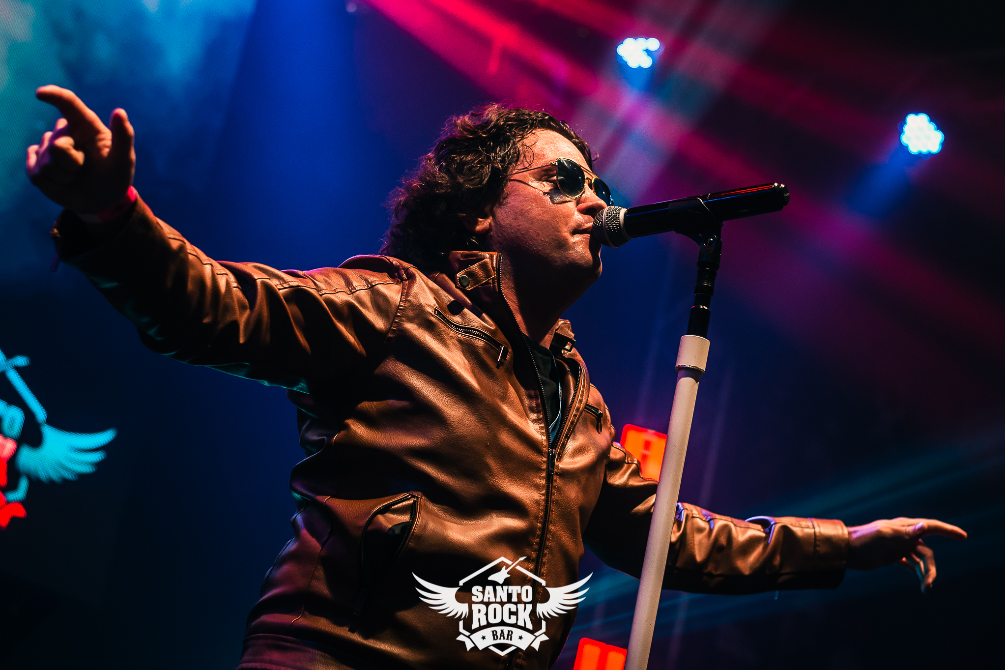 Bon Jovi experience / Use Yours Guns