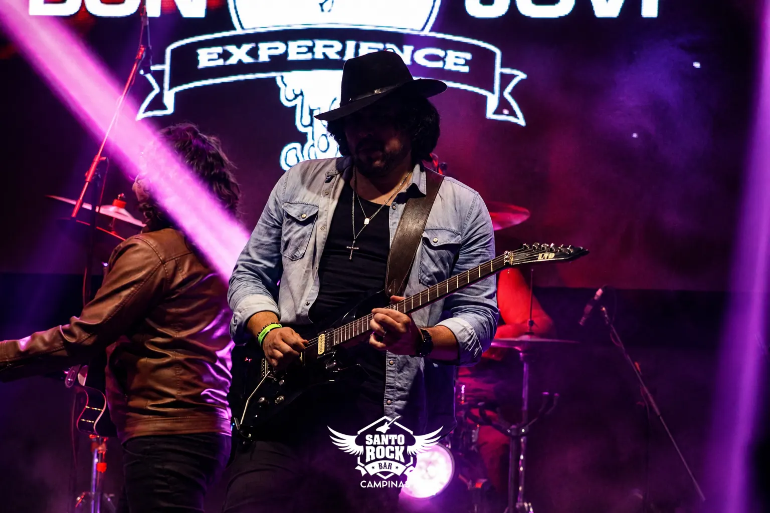 BON JOVI EXPERIENCE E USE YOUR GUNS