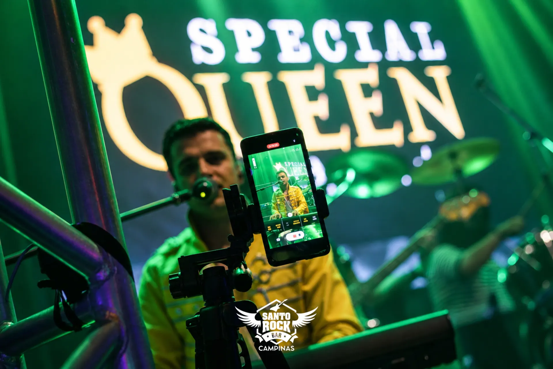QUEEN SPECIAL