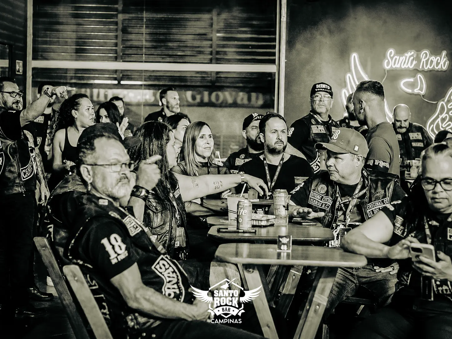 VELHAS VIRGENS E ROCK STORY