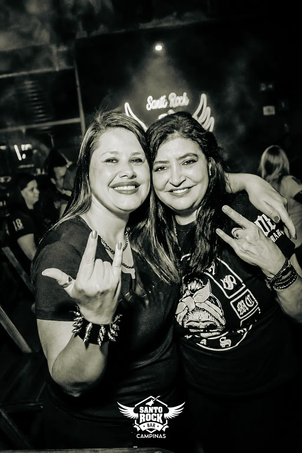 VELHAS VIRGENS E ROCK STORY