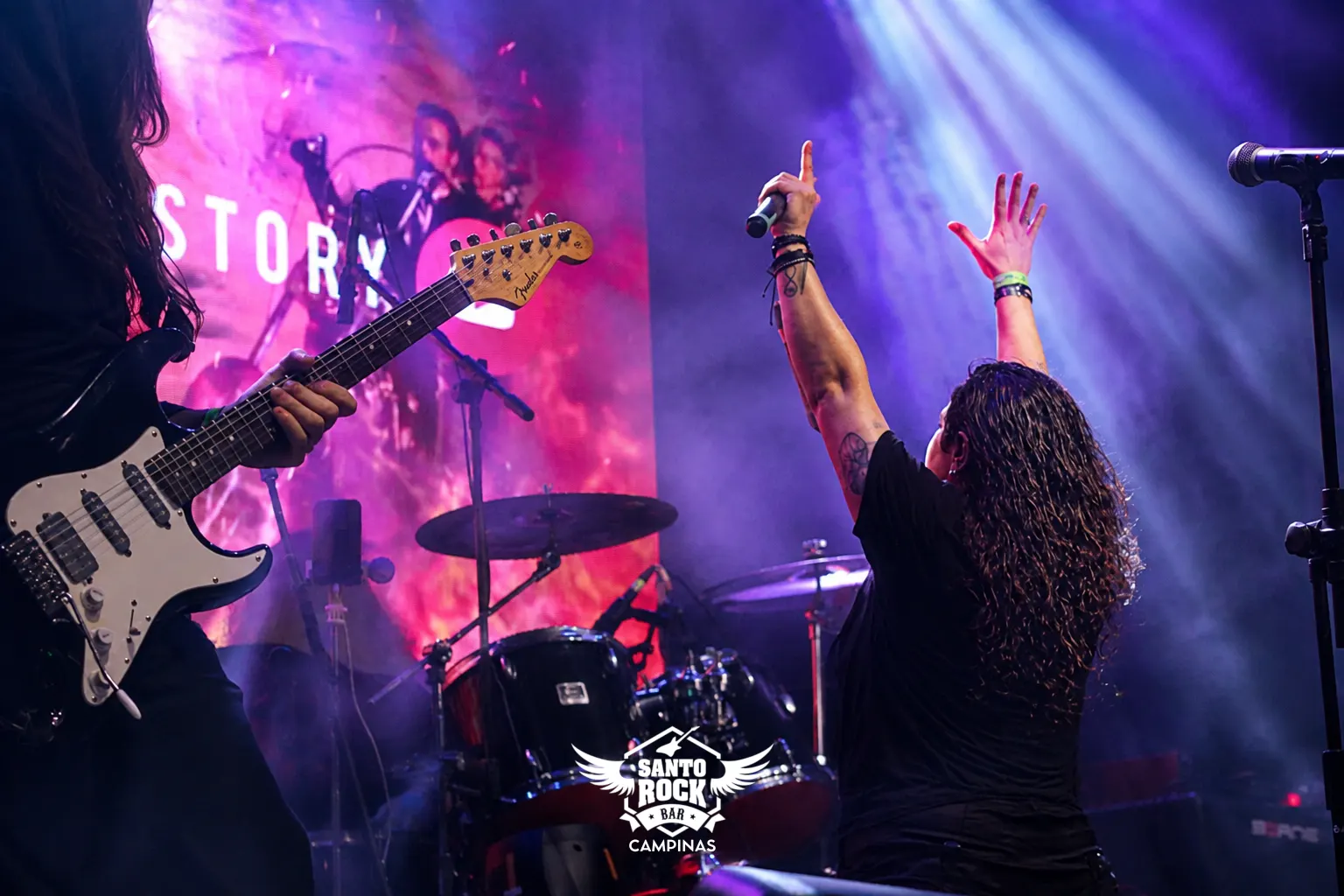VELHAS VIRGENS E ROCK STORY