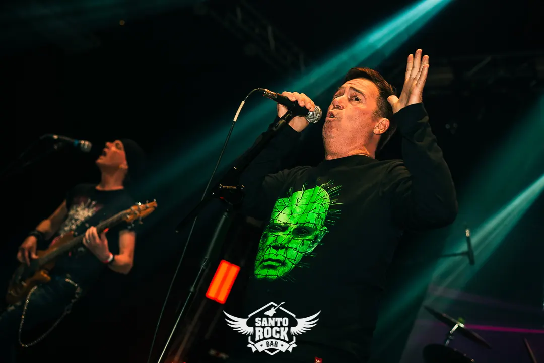 Inocentes / Nao Religiao / Chico Noise