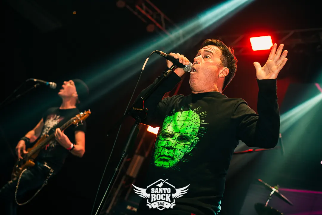 Inocentes / Nao Religiao / Chico Noise